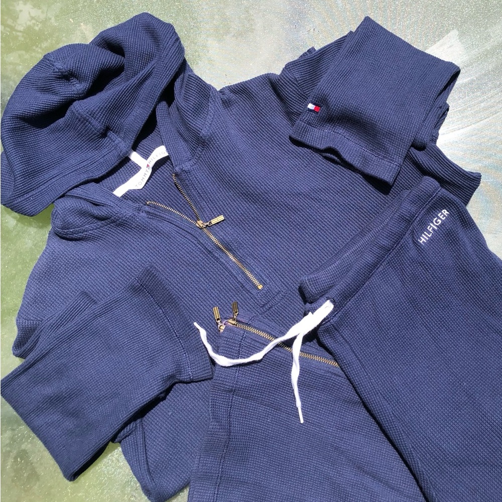 Tommy Hilfiger Women’s Navy track suit